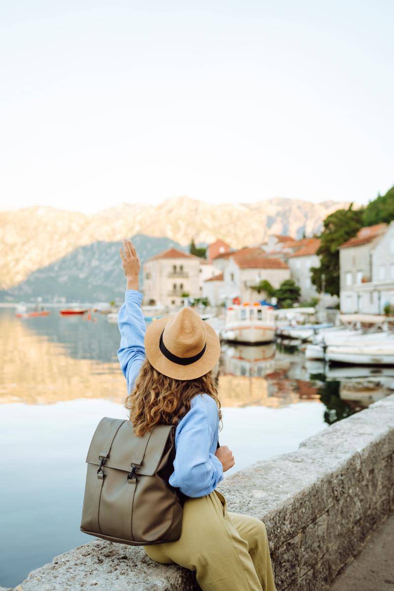 旅游知识300题:轻松掌握旅行必备技巧,让每一次出行都无忧无虑 第2张 旅游知识300题:轻松掌握旅行必备技巧,让每一次出行都无忧无虑 第2张