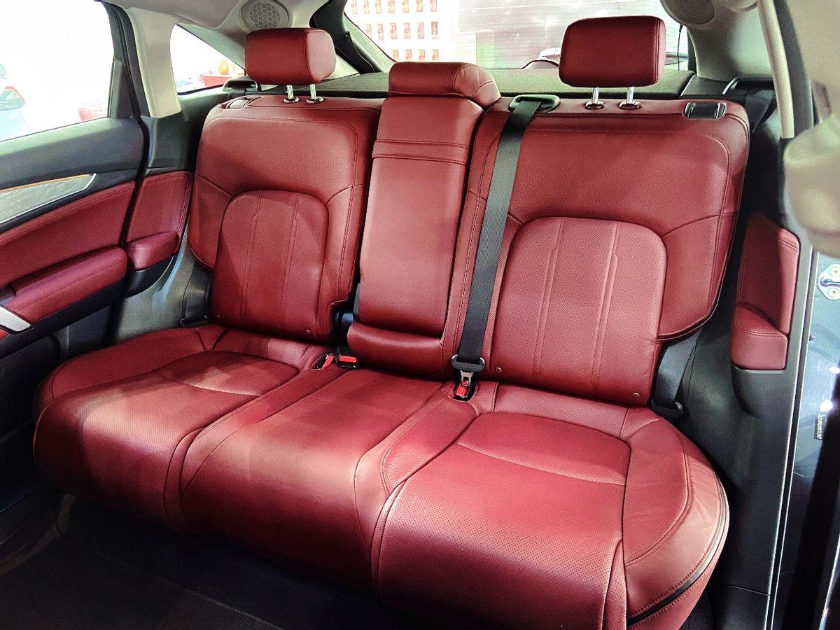 旅行听的英文歌曲:精选歌单让旅途更轻松快乐,告别无聊与焦虑 第2张 旅行听的英文歌曲:精选歌单让旅途更轻松快乐,告别无聊与焦虑 第2张