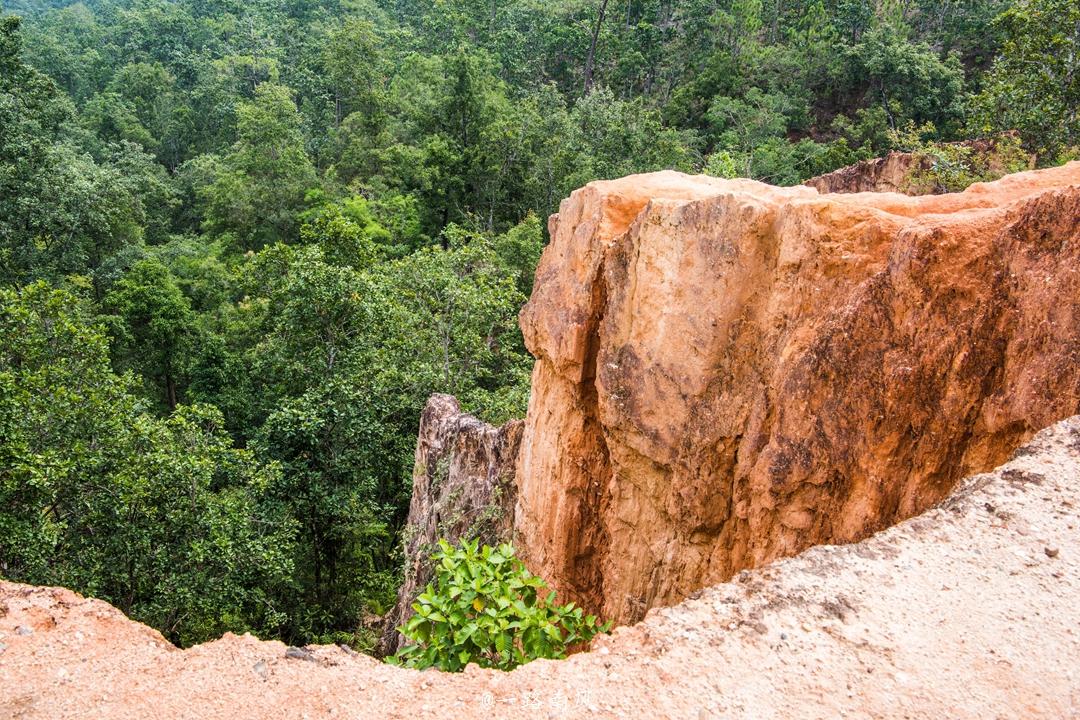旅游相关知识交流活动:避开人潮、发现隐藏景点,提升旅行品质的实用指南 第2张 旅游相关知识交流活动:避开人潮、发现隐藏景点,提升旅行品质的实用指南 第2张
