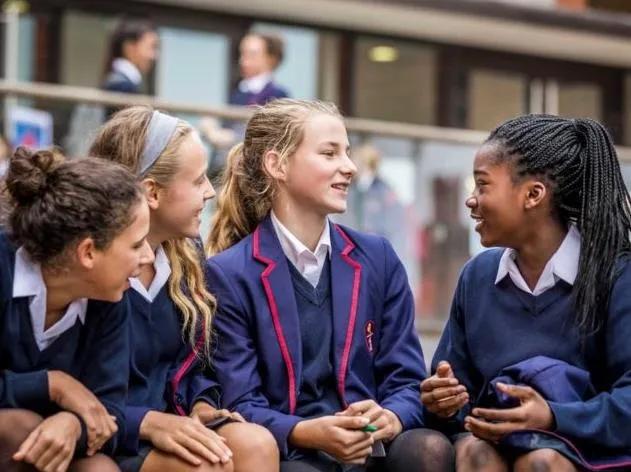 适合旅游英文:轻松掌握基础旅游英语,自由探索世界无压力 第1张 适合旅游英文:轻松掌握基础旅游英语,自由探索世界无压力 第1张