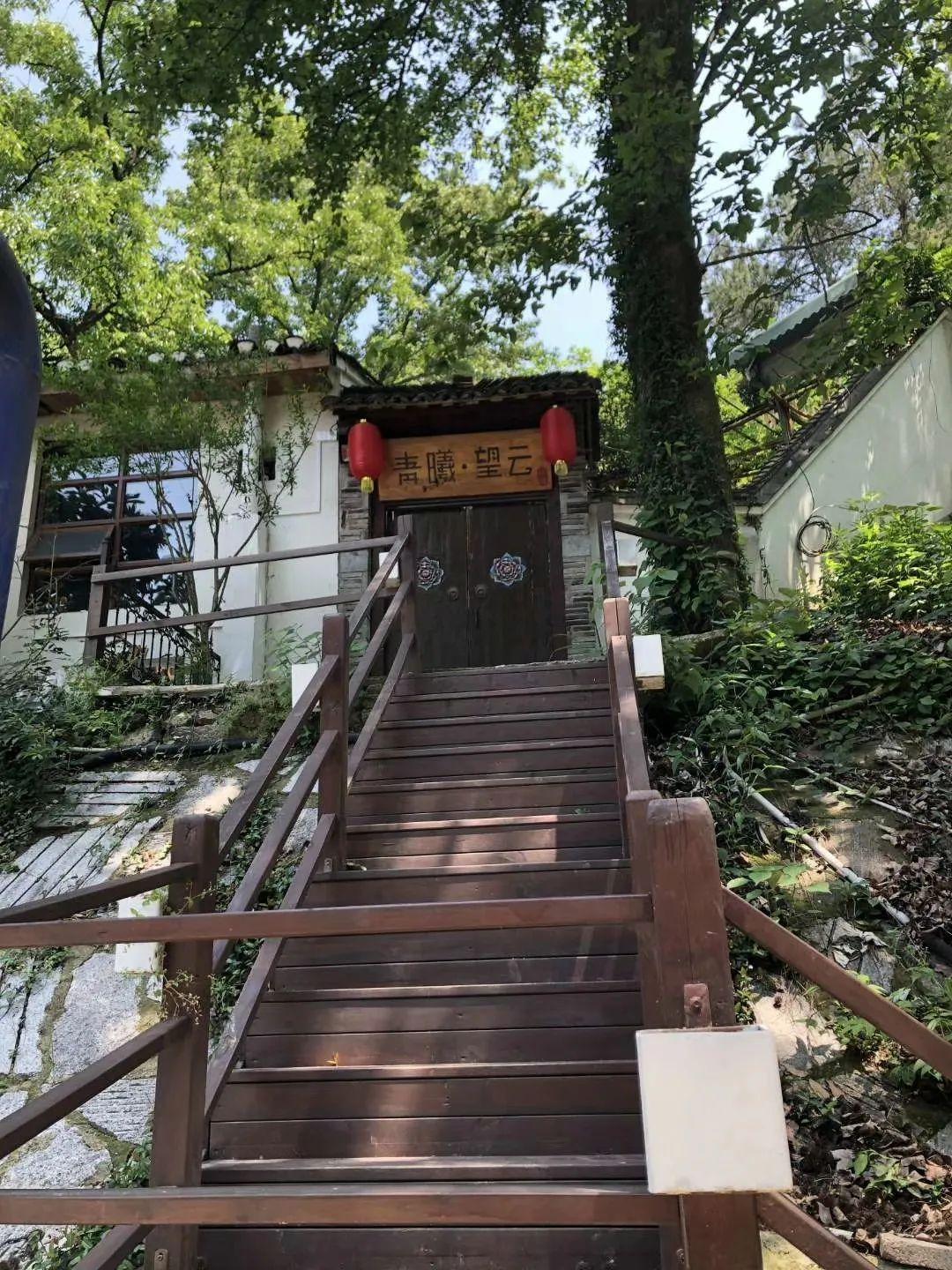 旅游的基本知识和准备有哪些？新手必看攻略，让旅行更轻松快乐