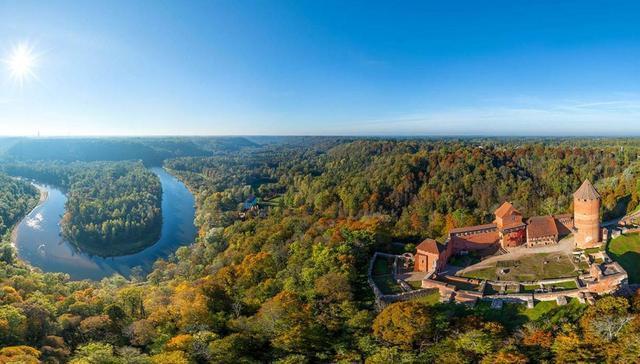 旅行要求有哪些?护照签证全攻略,轻松准备不慌乱 第2张 旅行要求有哪些?护照签证全攻略,轻松准备不慌乱 第2张