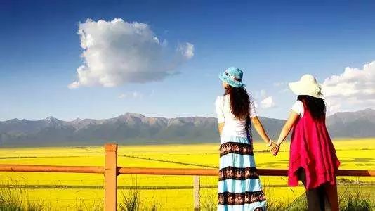 旅行必备英语歌曲推荐:让旅途更轻松快乐的完美歌单 第1张 旅行必备英语歌曲推荐:让旅途更轻松快乐的完美歌单 第1张